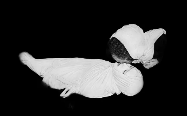 09_Moment-d’une-cruelle-perte-Paris